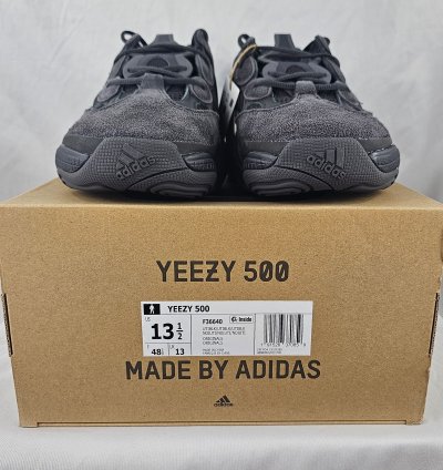 Adidas Yeezy 500 Utility Black By Kanye Men Size 13 5 Us
