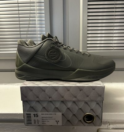 Nike Kobe 5 Fade To Black