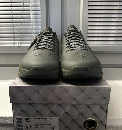 Nike Kobe 5 Fade To Black