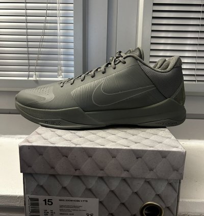 Nike Kobe 5 Fade To Black