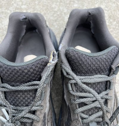Adidas Yeezy 700 V2 Geode