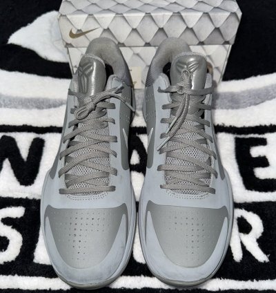 Nike Kobe 5 Fade To Black size 10 Size Tag