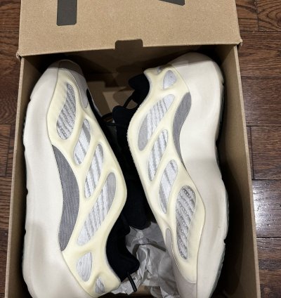 Adidas Yeezy 700 V3 Azael