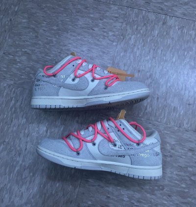 Off-white Nike Dunk Lot 17
