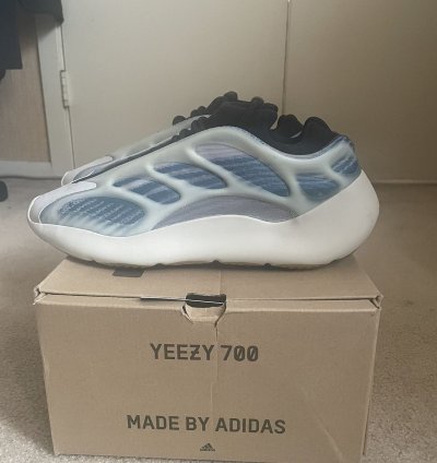 Adidas Yeezy 700 V3 Kyanite