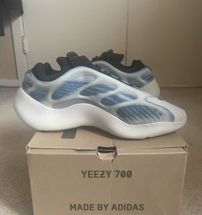 Adidas Yeezy 700 V3 Kyanite