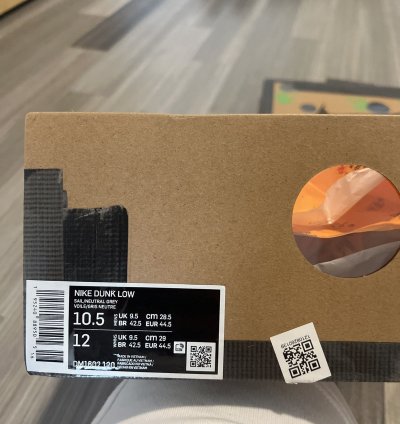 Off-white Nike Dunk Lot 27