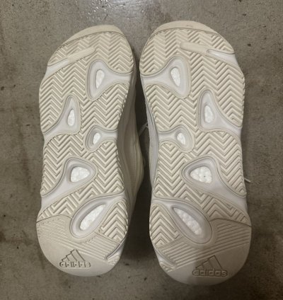 Adidas Yeezy All White 700 V2 Sample Kanye West