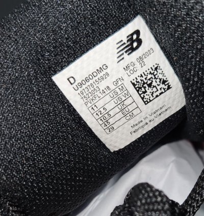 New Balance Dtlr 9060 Fire Sign