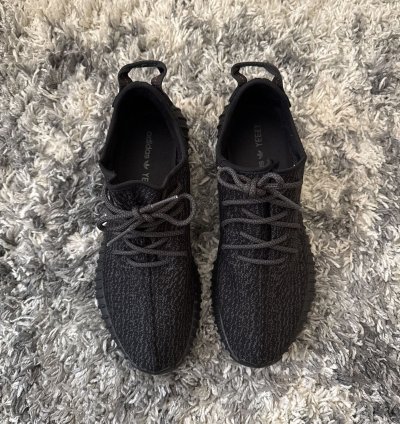 Adidas Yeezy Boost 350 Pirate Black