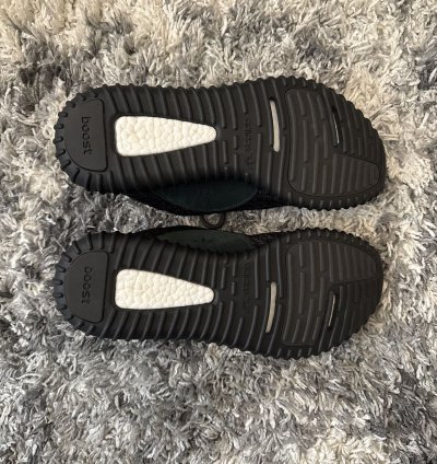 Adidas Yeezy Boost 350 Pirate Black