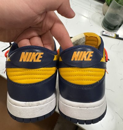 Off-white Nike Dunk Low University Gold