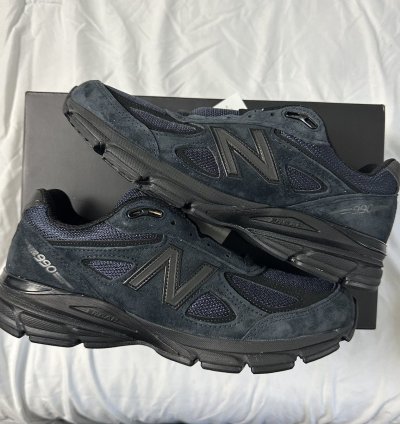New Balance Jjjjound 990v4