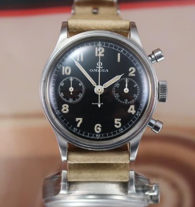 Omega 33 3 Chronograph Rare Early Model Waterproof Black Military Dial 321