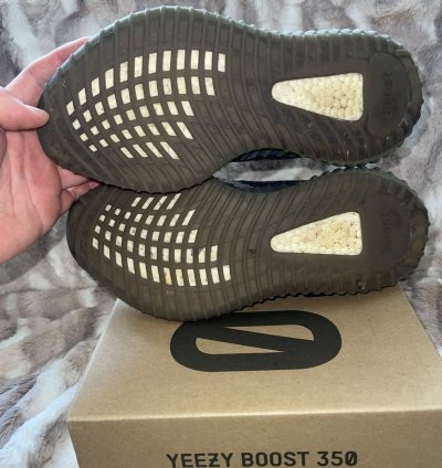 Adidas Yeezy Boost 350 V2 Beluga 2 0