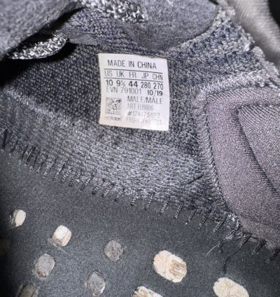 Adidas Yeezy Boost 350 V2 Black Non-reflective size 10