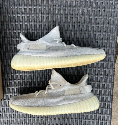 Adidas Yeezy Boost 350 V2 Bone