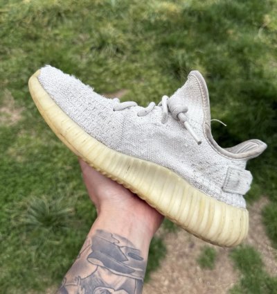 Adidas Yeezy Boost 350 V2 Bone Size 5 Men 6 Women