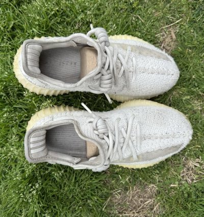 Adidas Yeezy Boost 350 V2 Bone Size 5 Men 6 Women