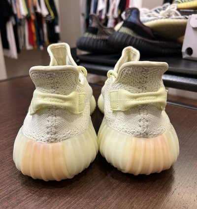 Adidas Yeezy Boost 350 V2 Butter