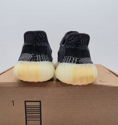 Adidas Yeezy Boost 350 V2 Carbon Sz 5 5 Authenticated165