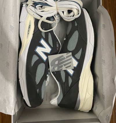 New Balance Kith 990v3