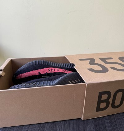 Adidas Yeezy Boost 350 V2 Core Black Red Mens Sneakers Us 13