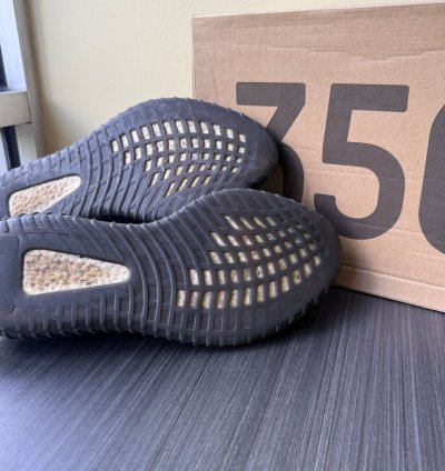 Adidas Yeezy Boost 350 V2 Core Black Red Mens Sneakers Us 13