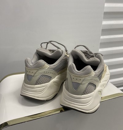 Adidas Yeezy Boost 350 V2 Cream