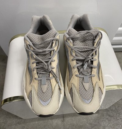 Adidas Yeezy Boost 350 V2 Cream