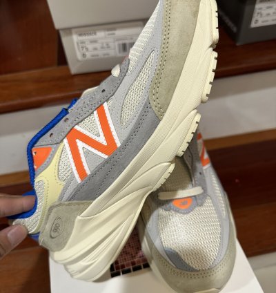 New Balance Kith 990v6 Msg Knicks 7 5
