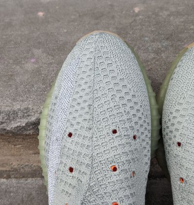 Adidas Yeezy Boost 350 V2 Desert Sage Size 10 5 Men Fx9035