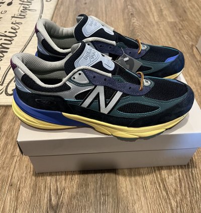 New Balance Lapis Lazuli Action Bronson 990v6