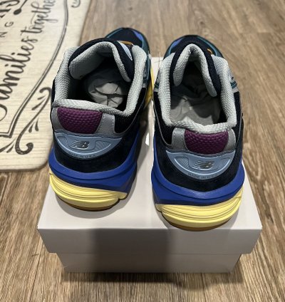 New Balance Lapis Lazuli Action Bronson 990v6
