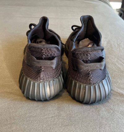 Adidas Yeezy Boost 350 V2 Onyx Size 12 5 Hq4540