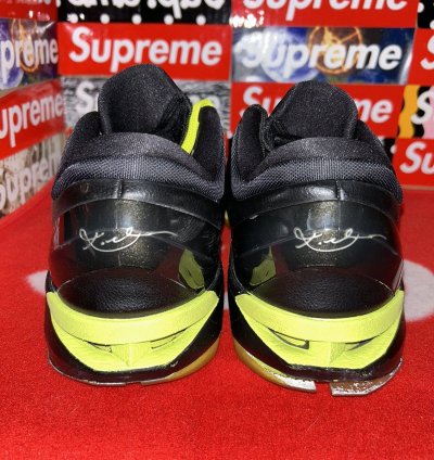 Nike Kobe 7 Id Poison Frog 518386-991 Size 12