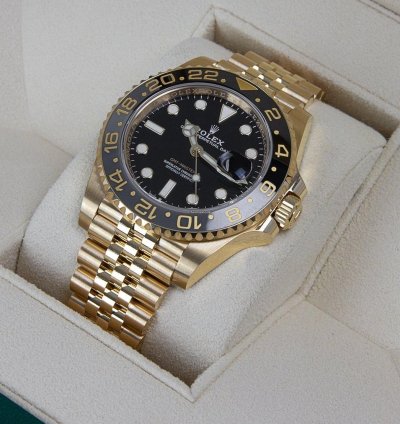 Rolex Gmt-master Ii Oyster Perpetual Gmt-master Ii 18kt Yellow Gold 126718grnr