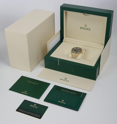 Rolex Gmt-master Ii Oyster Perpetual Gmt-master Ii 18kt Yellow Gold 126718grnr