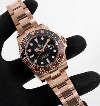 Rolex Gmt-master Ii Oyster Perpetual Gmt-master Ii Rose Gold 126715chnr