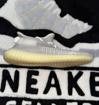 Adidas Yeezy Boost 350 V2 Static Non-reflective size 10