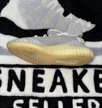 Adidas Yeezy Boost 350 V2 Static Non-reflective size 10