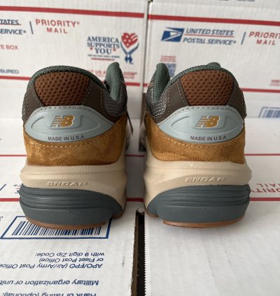 New Balance Miusa 990v6 Carhartt Wip