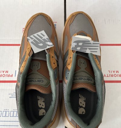 New Balance Miusa 990v6 Carhartt Wip