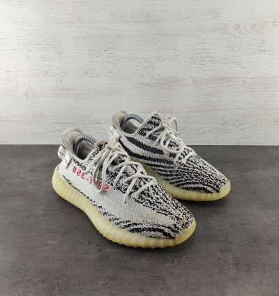Adidas Yeezy Boost 350 V2 Zebra Sneakers