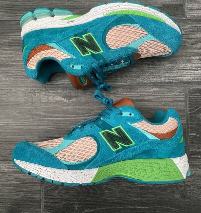 New Balance Salehe Bembury 2002r