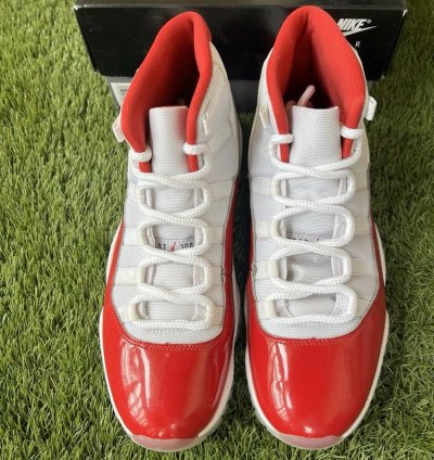 Air Jordan 11 Retro Cherry