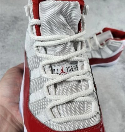 Air Jordan 11 Retro Cherry
