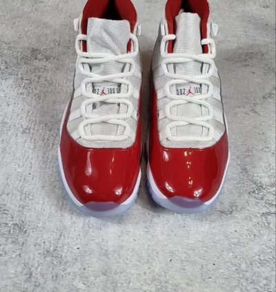 Air Jordan 11 Retro Cherry