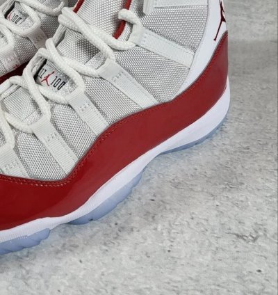 Air Jordan 11 Retro Cherry