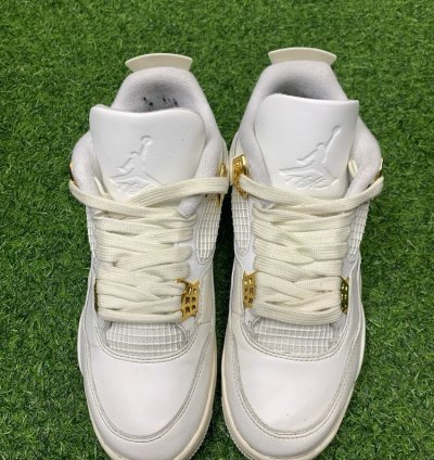 Air Jordan 4 Retro Metallic Gold